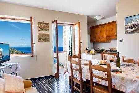Gocce Villas - Casa Maradona Nerano Buitenkant foto